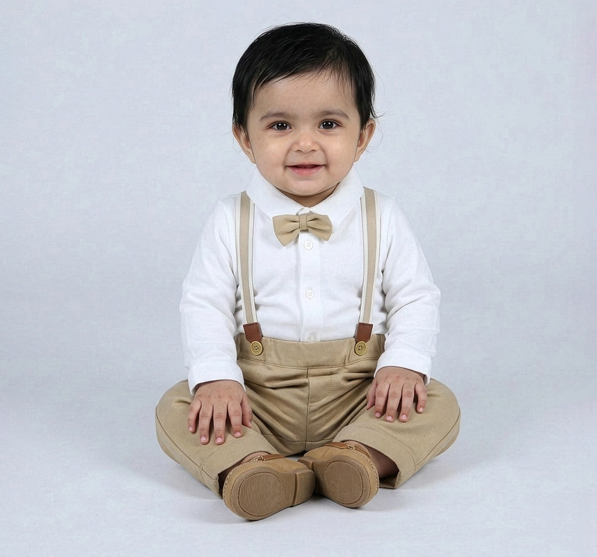 2-Piece Set- Shirt with Bow & Suspender Beige