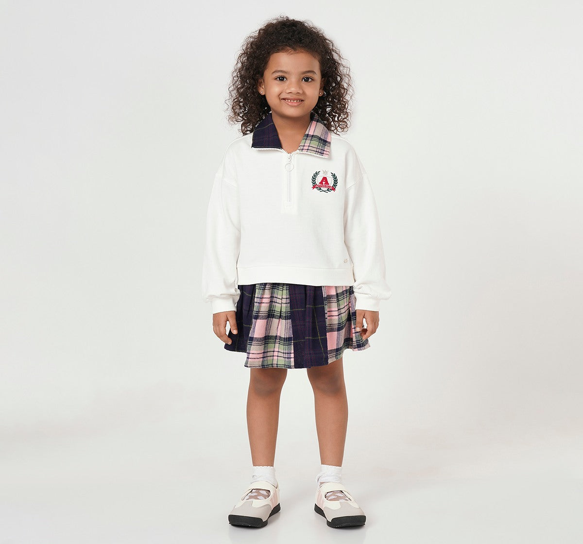 Sweatshirt with Fannel Check Skirt White