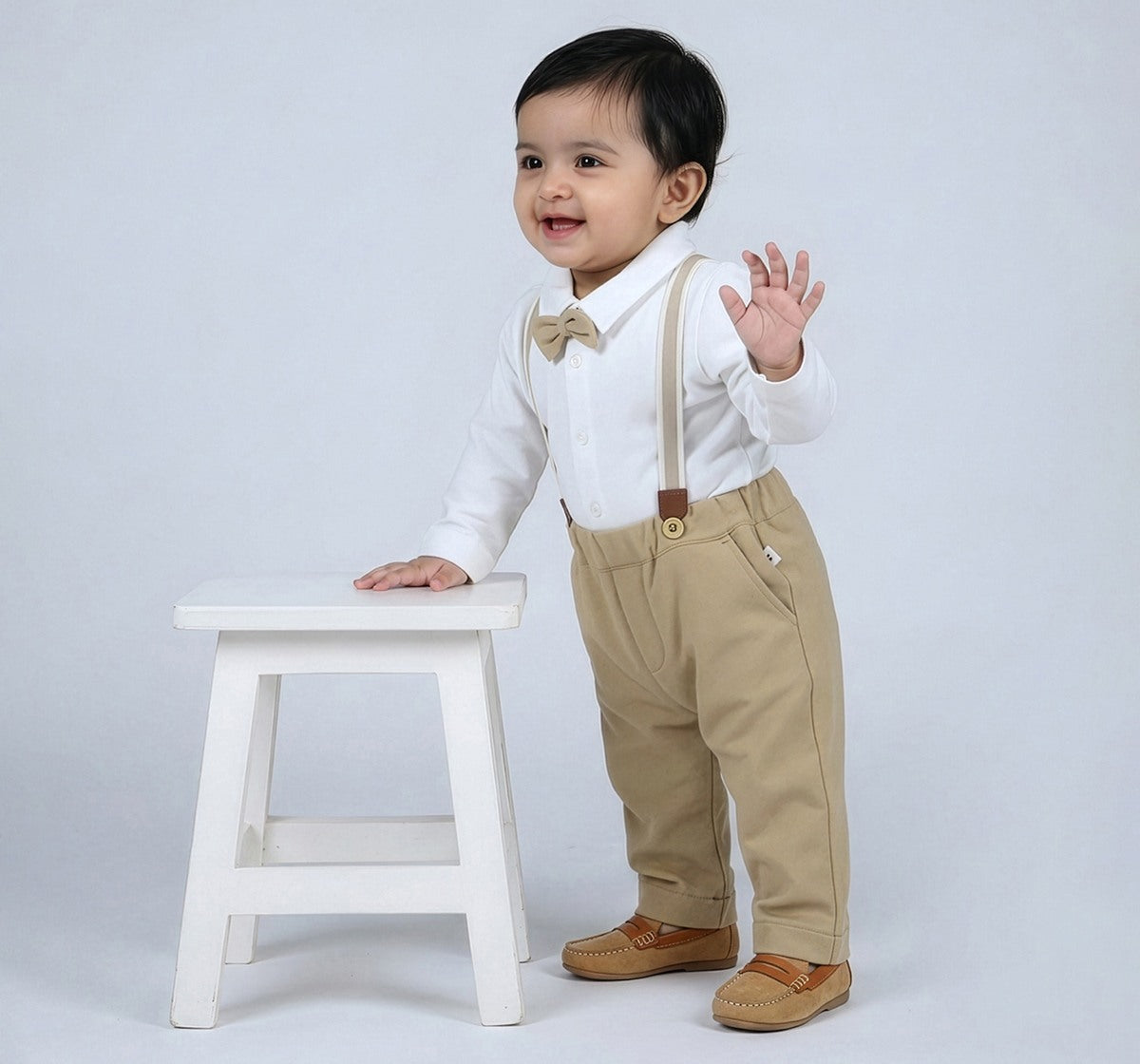 2-Piece Set- Shirt with Bow & Suspender Beige