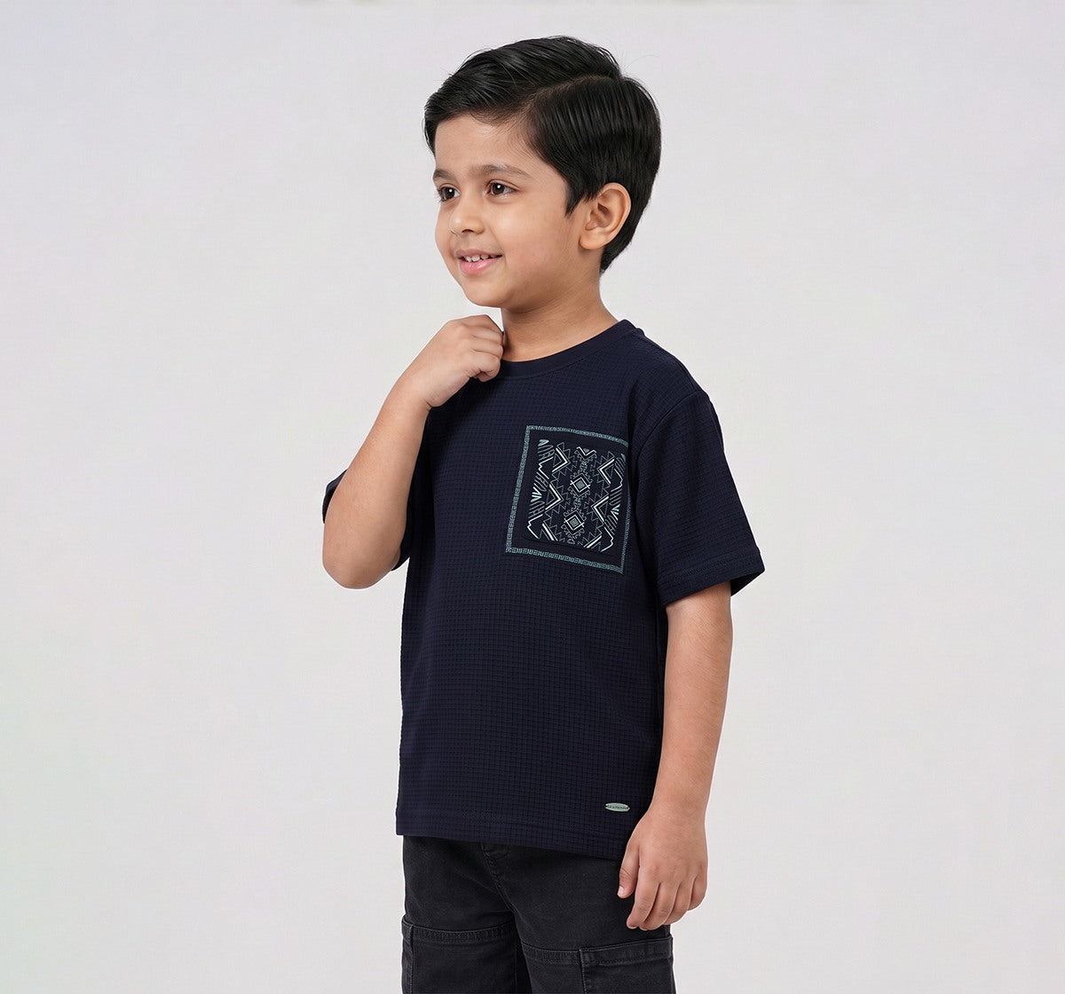 Crew Neck T-Shirt with Pocket Detail Navy