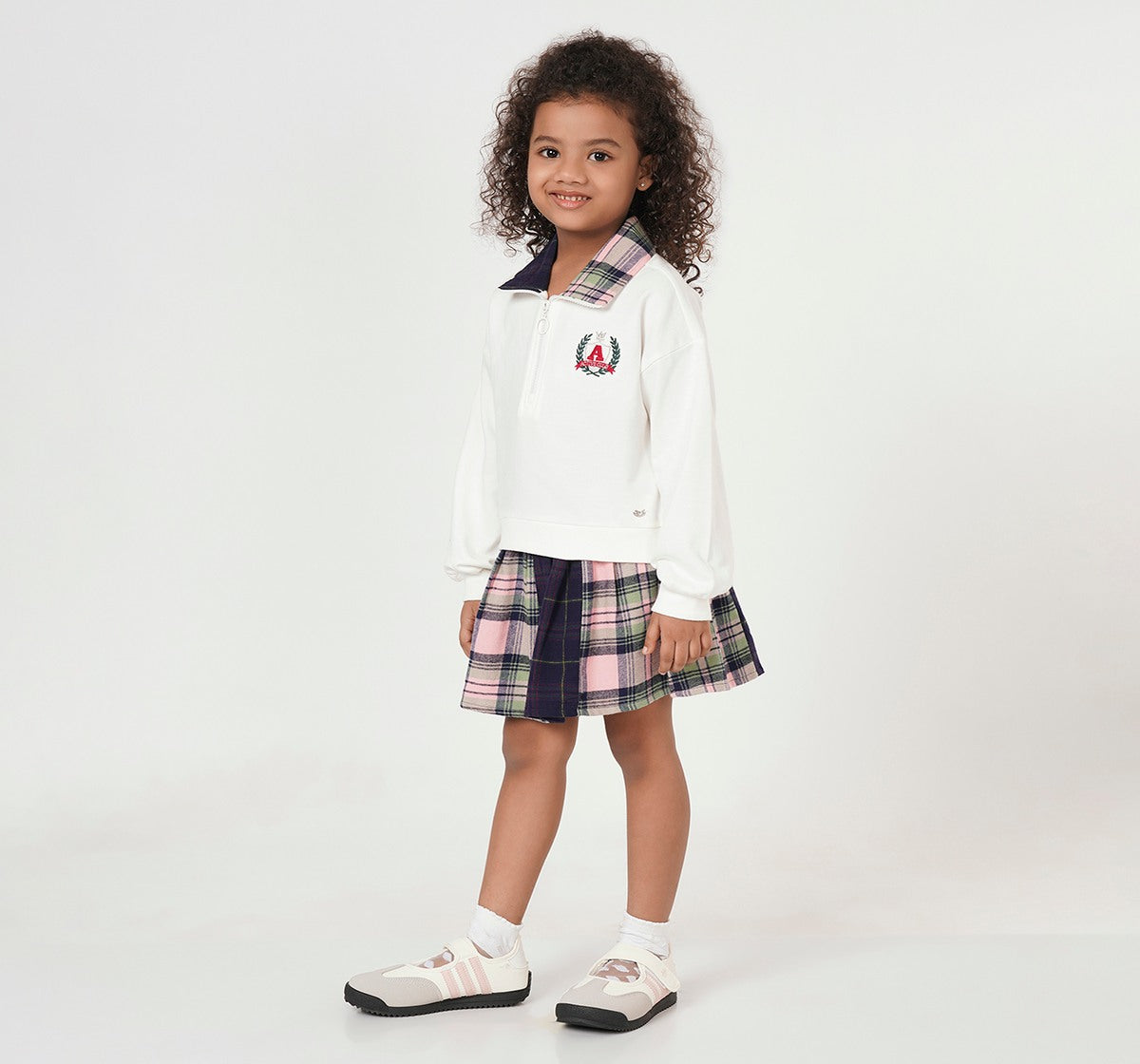 Sweatshirt with Fannel Check Skirt White
